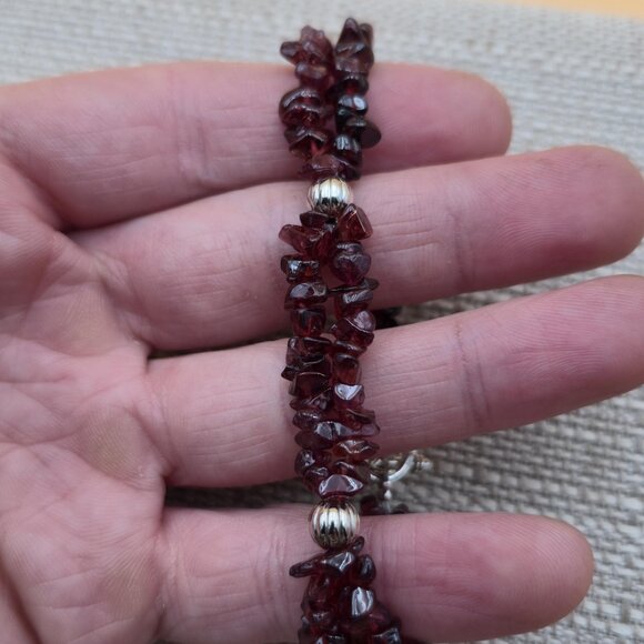 7 Inch Sterling Silver Garnet Stones With Star Charm Bracelet B560 - Picture 3 of 6